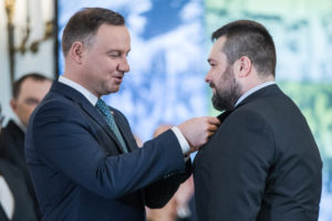 Warszawa, 01.03.2017. Prezydent RP Andrzej Duda wreczyl odznaczenia z okazji Narodowego Dnia Zolnierzy Wykletych. Fot. Krzysztof Sitkowski/KPRP